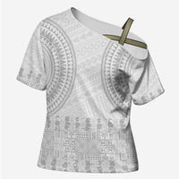 Niue White Sunday Cross Shoulder Shirt Tapu Fanau Ia Puakenikeni Hiapo Pattern LT14 Female White - Polynesian Pride