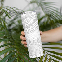 Niue White Sunday Skinny Tumbler Tapu Fanau Ia Puakenikeni Hiapo Pattern LT14 - Polynesian Pride