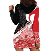 Toitu Te Tiriti Me Te Whakaputanga Hoodie Dress Maori Wahaika With Haka Face LT14 - Polynesian Pride