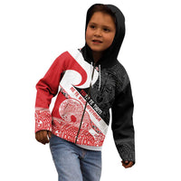 Toitu Te Tiriti Me Te Whakaputanga Kid Hoodie Maori Wahaika With Haka Face LT14 - Polynesian Pride