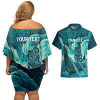 Personalised New Zealand Waitangi Day Couples Matching Off Shoulder Short Dress and Hawaiian Shirt Hei Tiki With Maori Waka - Whakarare Pattern LT14 - Polynesian Pride