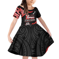 New Zealand 1840 Waitangi Day Family Matching Off Shoulder Short Dress and Hawaiian Shirt Aotearoa Haka Mask - Red Version LT14 Daughter's Dress Red - Polynesian Pride