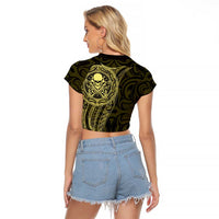 New Zealand Skull Darts Raglan Cropped T Shirt Aotearoa Maori Chest Tattoo Stylized Gold LT14 - Polynesian Pride
