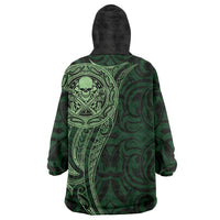 New Zealand Skull Darts Wearable Blanket Hoodie Aotearoa Maori Chest Tattoo Stylized Green LT14 - Polynesian Pride