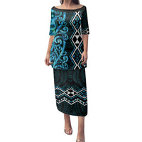 Turquoise Aotearoa Family Matching Puletasi and Hawaiian Shirt Taniko Motifs With Paua Shell Kowhaiwhai LT14 Mom's Dress Turquoise - Polynesian Pride