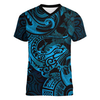 New Zealand Tuatara Women V-Neck T-Shirt Aotearoa Maori Clematis Flowers - Blue LT14 Female Blue - Polynesian Pride