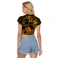 New Zealand Tuatara Raglan Cropped T Shirt Aotearoa Maori Clematis Flowers - Gold LT14 - Polynesian Pride