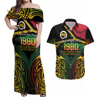 Vanuatu 1980 Couples Matching Off Shoulder Maxi Dress and Hawaiian Shirt Hapi 45 Yia Indipendens Anivesari LT14 Black - Polynesian Pride