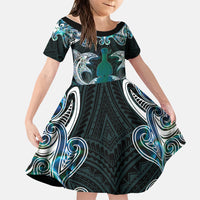 New Zealand Kotiate Weapon Family Matching Short Sleeve Bodycon Dress and Hawaiian Shirt Aotearoa Mango Paua Shell Maori Pattern LT22 Daughter's Dress Blue - Polynesian Pride