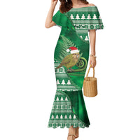 New Zealand Kakapo Christmas In July Family Matching Mermaid Dress and Hawaiian Shirt Silver Fern Santa Xmas Green Color LT22 Mom's Dress Green - Polynesian Pride