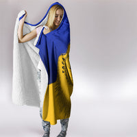 Kosrae Fafa Culinary Heritage Hooded Blanket Kosraean Gold Taro Tradition Illustration With Coconut Leaves TS04 - Polynesian Pride