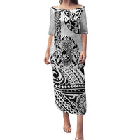 Hawaii Family Matching Puletasi Dress and Hawaiian Shirt with Polynesian Turtle TS04 Mom's Dress Black White - Polynesian Pride