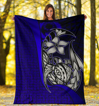Pohnpei Micronesia Premium Blanket Blue - Turtle With Hook - Polynesian Pride