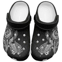Aotearoa Moko Tribal Tattoo Clogs Shoes New Zealand Maori Penguin and Fantail Black Color LT03 Black - Polynesian Pride