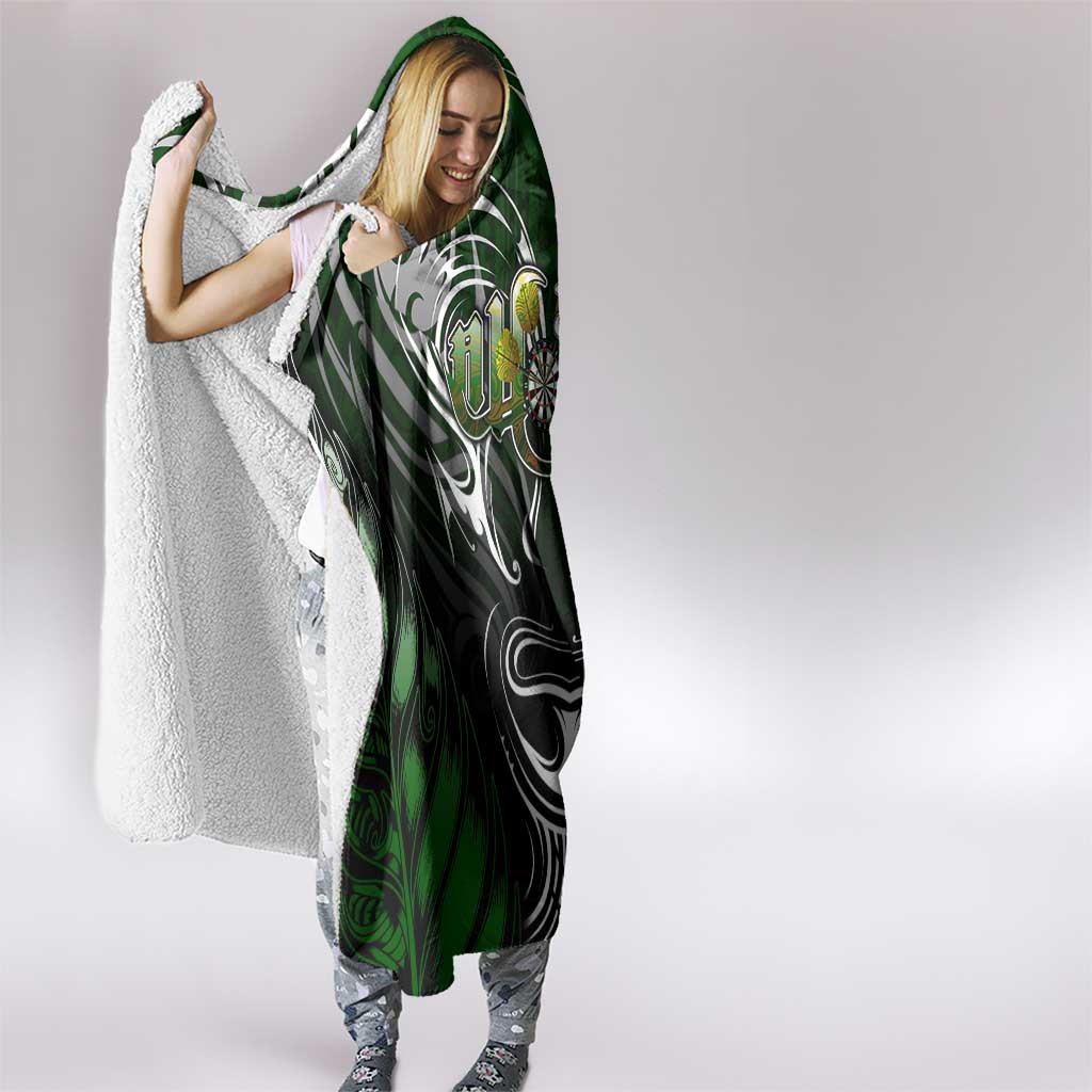 Warriors Maori Darts Hooded Blanket New Zealand Darts Silver Fern
