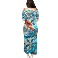 Hand In Hand Father's Day Polynesian Family Matching Puletasi and Hawaiian Shirt Tribal Flower Pattern DT02 - Polynesian Pride