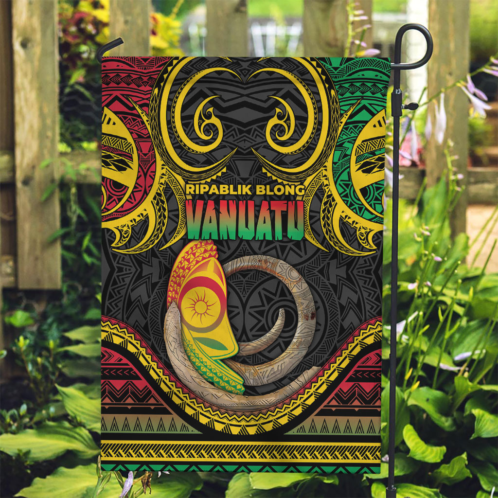 Vanuatu Language Week Garden Flag Boar Tusk Warrior Tribal Floral Pattern