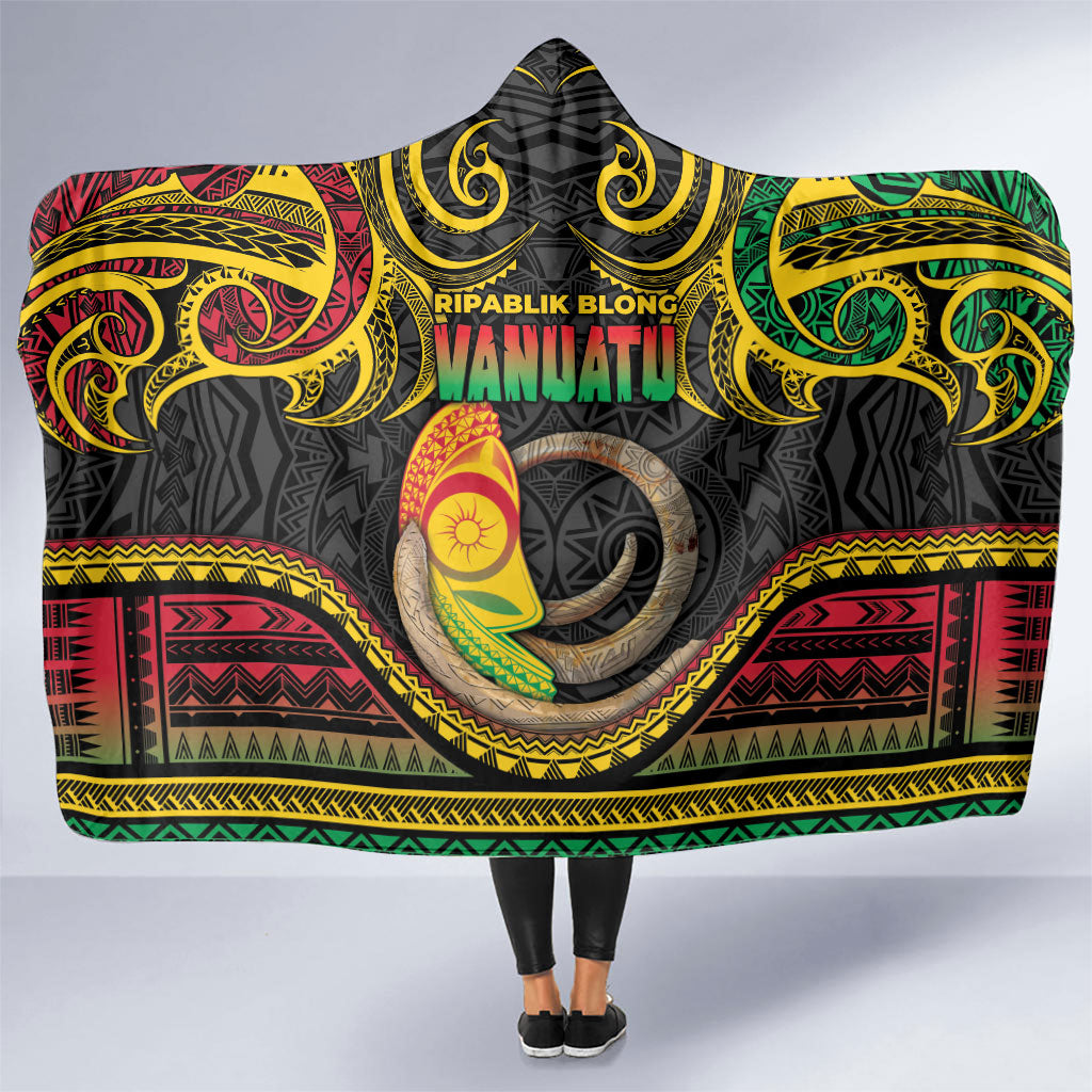 Vanuatu Language Week Hooded Blanket Boar Tusk Warrior Tribal Floral Pattern DT05 One Size Black - Polynesian Pride