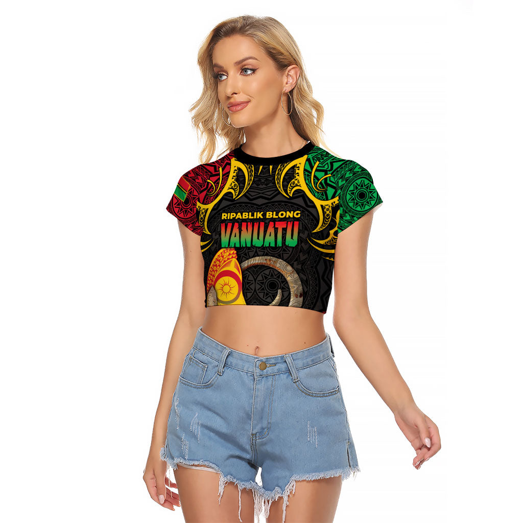 Vanuatu Language Week Raglan Cropped T Shirt Boar Tusk Warrior Tribal Floral Pattern DT05 Female Black - Polynesian Pride
