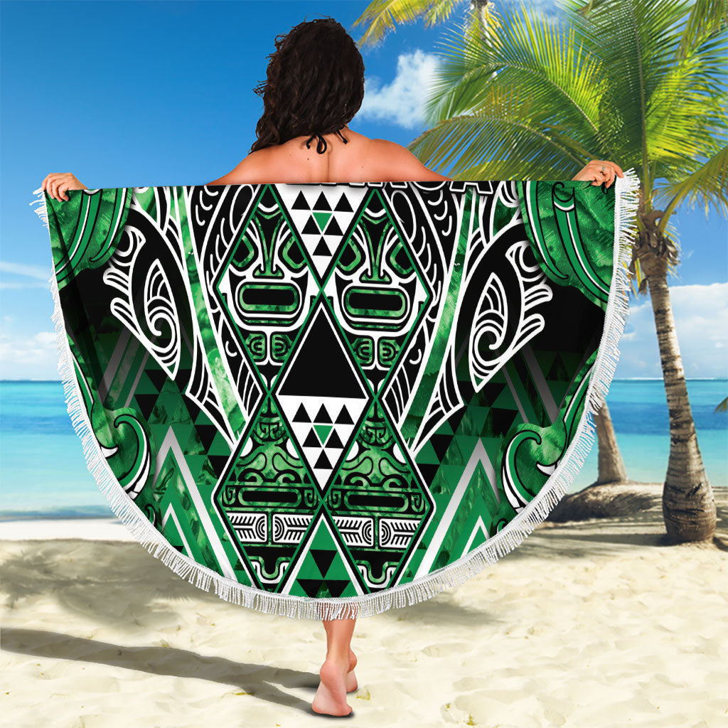 Aotearoa Ngati Maniapoto Beach Blanket Maori Tribal Green Paua Shell Pattern DT05 - Polynesian Pride