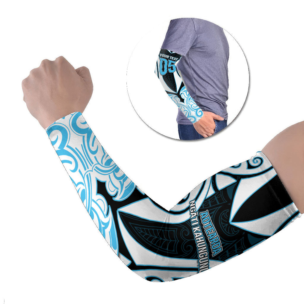 Custom Aotearoa Ngati Kahungunu Arm Sleeves New Zealand Traditional Maori Pattern DT05 Set of 2 Blue - Polynesian Pride
