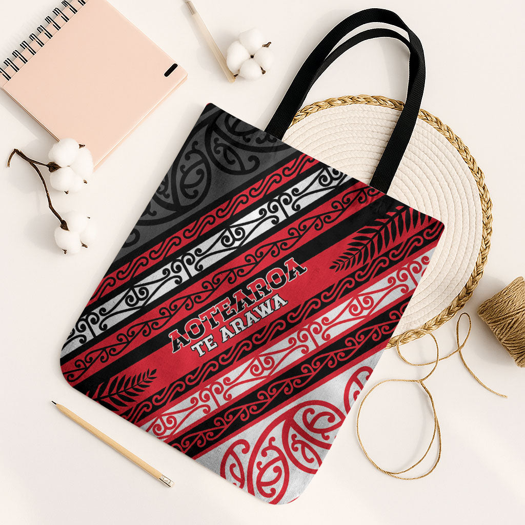 Aotearoa Te Arawa Tote Bag New Zealand Maori Tribal Fern Pattern DT05 Black Strap One Size Red - Polynesian Pride
