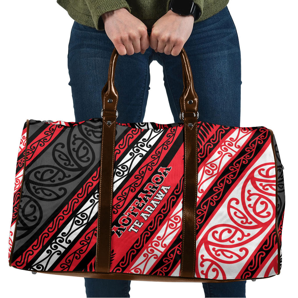 Aotearoa Te Arawa Travel Bag New Zealand Maori Tribal Fern Pattern DT05 Red - Polynesian Pride