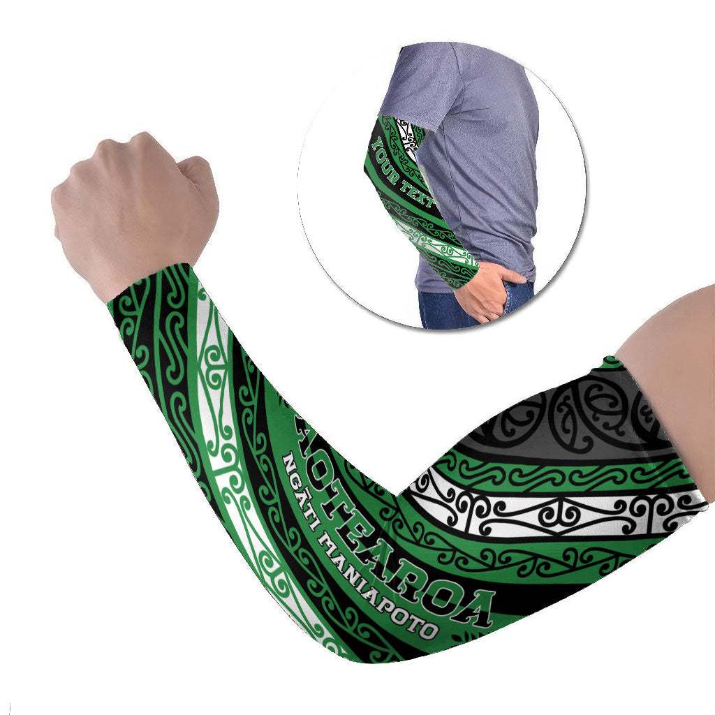Personalised Aotearoa Ngati Maniapoto Arm Sleeves New Zealand Maori Tribal Fern Pattern DT05 Set of 2 Green - Polynesian Pride
