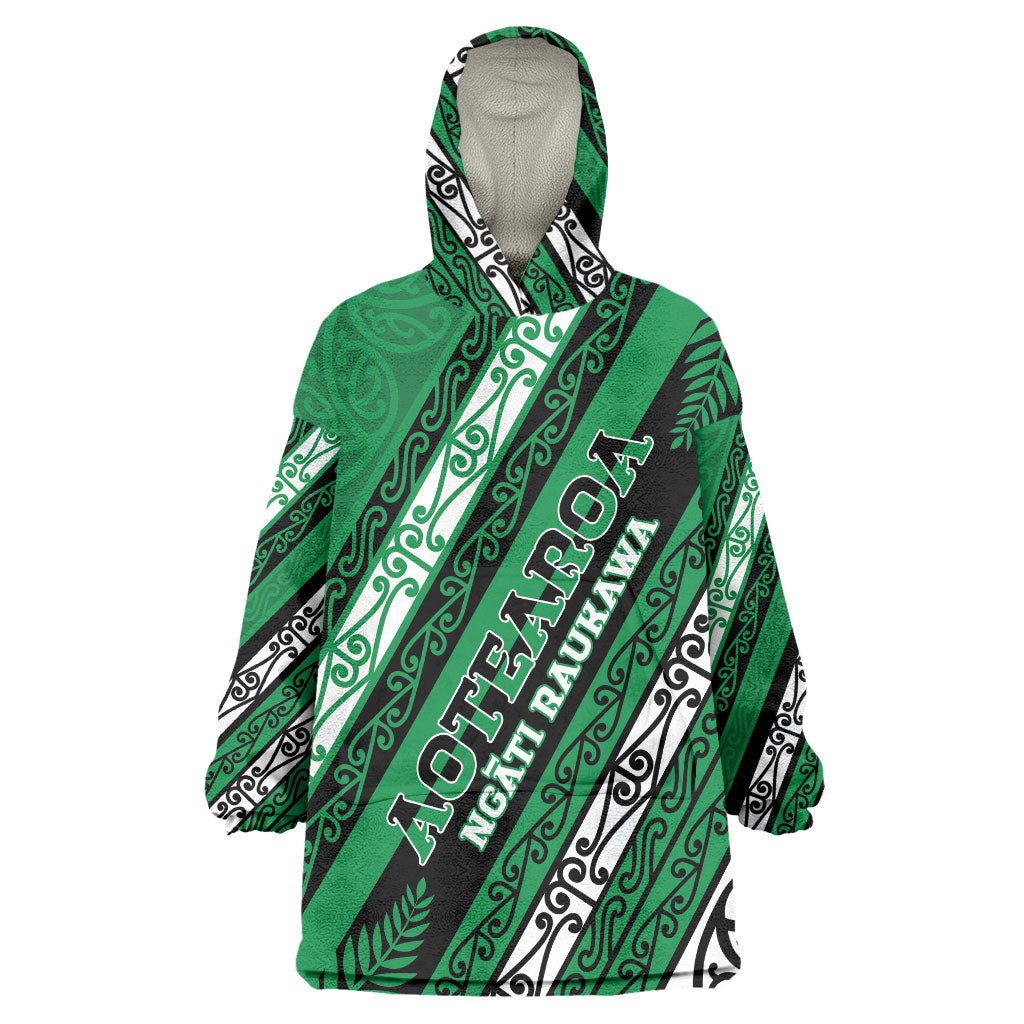 Personalised Aotearoa Ngati Raukawa Wearable Blanket Hoodie New Zealand Maori Tribal Fern Pattern DT05 One Size Green - Polynesian Pride