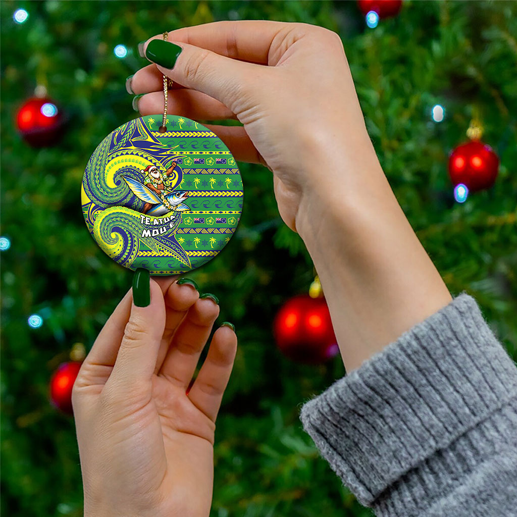 Cook Islands Christmas Ceramic Ornament Santa Riding Flying Fish DT05 - Polynesian Pride