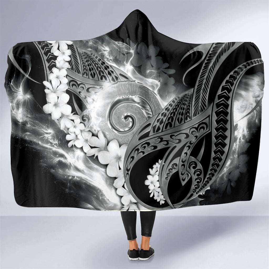 Piko Hawaiian Hooded Blanket Monochrome Galaxy Spiral Plumeria Tribal Patterns DT05 One Size Black - Polynesian Pride