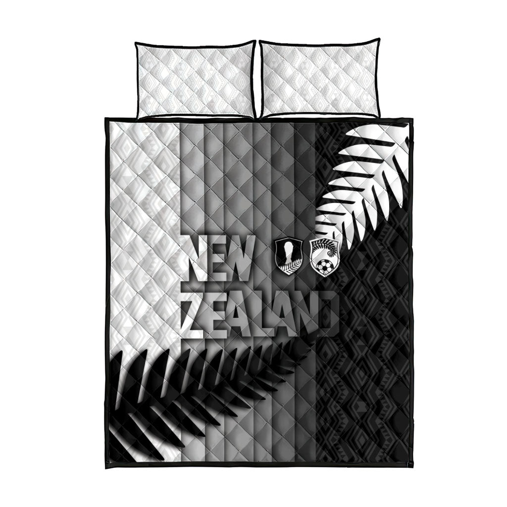 New Zealand Football Quilt Bed Set Silver Fern Maori Pattern Monochrome
