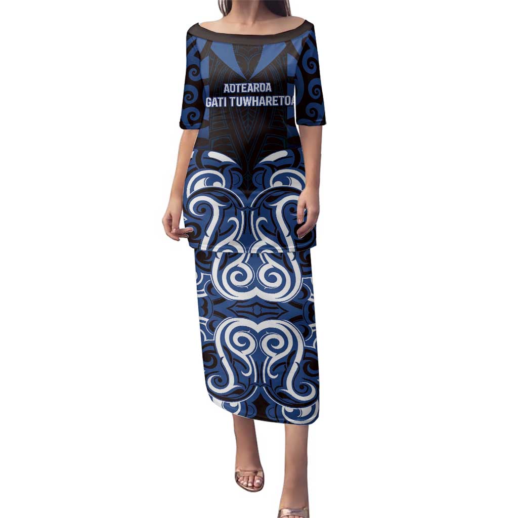 Custom Aotearoa Ngati Tuwharetoa Family Matching Puletasi and Hawaiian Shirt Maori Pattern New Zealand DT05 Mom's Dress Navy - Polynesian Pride
