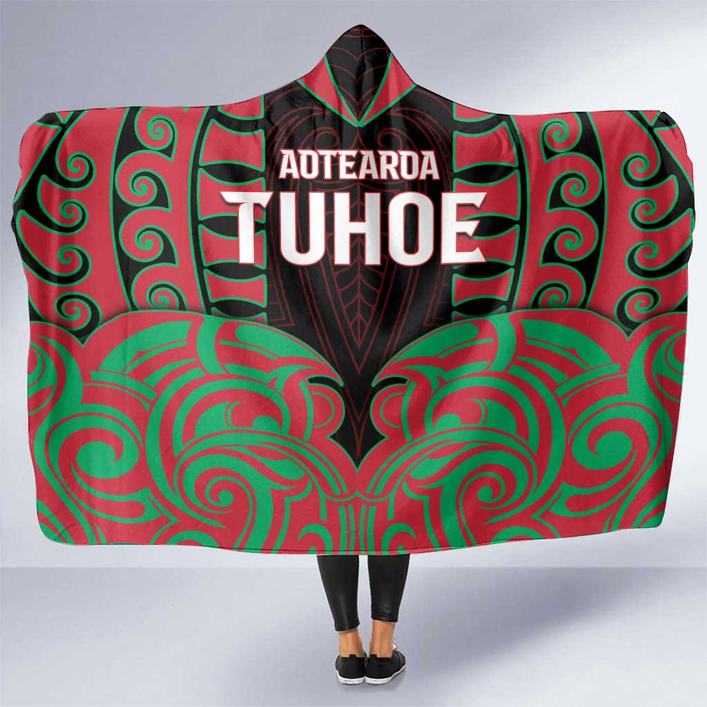 Aotearoa Tuhoe Hooded Blanket Maori Pattern New Zealand DT05 One Size Red - Polynesian Pride