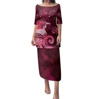 New Zealand Matariki Family Matching Puletasi and Hawaiian Shirt Maori Tui Bird Magenta Galaxy DT05 Mom's Dress Magenta - Polynesian Pride