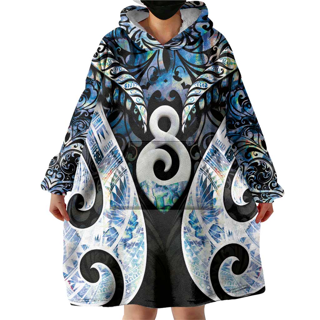 New Zealand Aotearoa Wearable Blanket Hoodie Pikorua Single Twist Green Paua Shell DT05 - Polynesian Pride