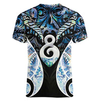 New Zealand Aotearoa Women V-Neck T-Shirt Pikorua Single Twist Green Paua Shell DT05 - Polynesian Pride