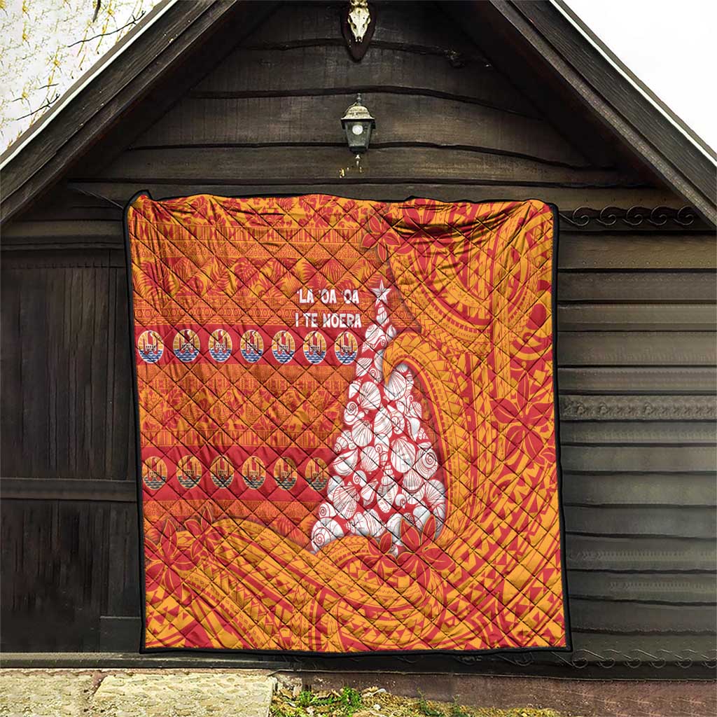 French Polynesia Christmas Quilt Seashell Xmas Tree Tribal Waves - Polynesian Pride