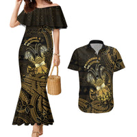 Niue Christmas Couples Matching Mermaid Dress and Hawaiian Shirt Niuean Crab Xmas Tribal Waves DT05 Gold - Polynesian Pride