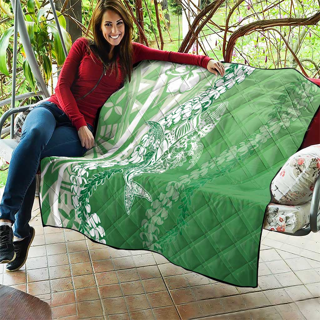 Hawaii Puakenikeni And Maile Lei Quilt Green Polynesian Shark Tattoo DT05 - Polynesian Pride