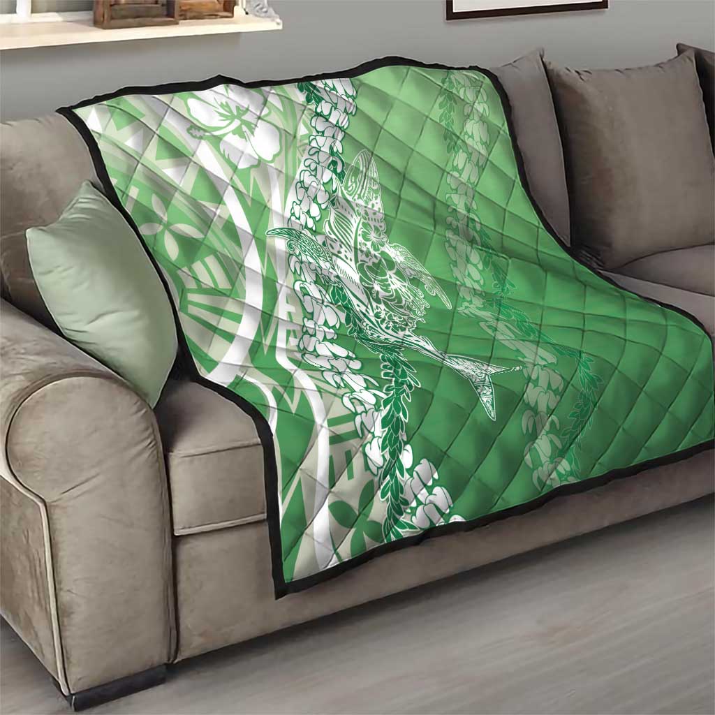 Hawaii Puakenikeni And Maile Lei Quilt Green Polynesian Shark Tattoo DT05 - Polynesian Pride