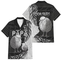 Personalised New Zealand Father's Day Family Matching Short Sleeve Bodycon Dress and Hawaiian Shirt Papa Kiwi Bird Tribal Pattern DT05 Dad's Shirt - Short Sleeve Black - Polynesian Pride