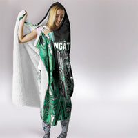 Aotearoa Ngati Awa Hooded Blanket Maori Tribal Green Marble Paua Shell Pattern DT05 - Polynesian Pride