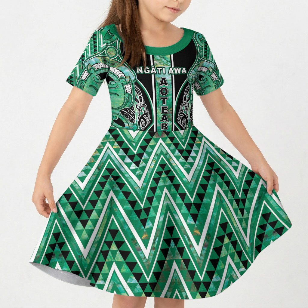 Aotearoa Ngati Awa Kid Short Sleeve Dress Maori Tribal Green Marble Paua Shell Pattern