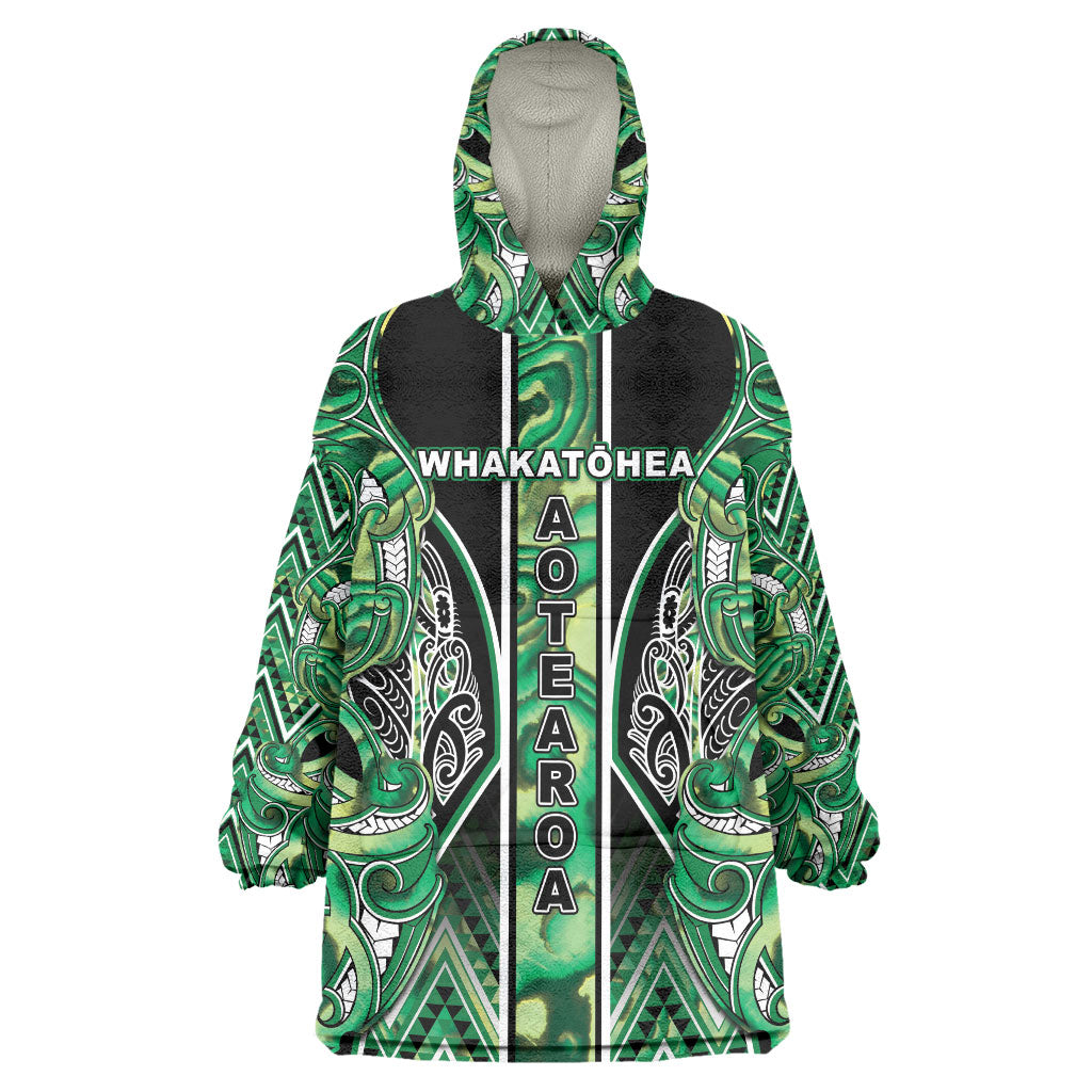 Aotearoa Whakatohea Wearable Blanket Hoodie Maori Tribal Green Abalone Paua Shell Pattern