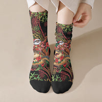 Hawaii Christmas Crew Socks Aloha Santa Riding Honu DT05 Crew Socks Black - Polynesian Pride