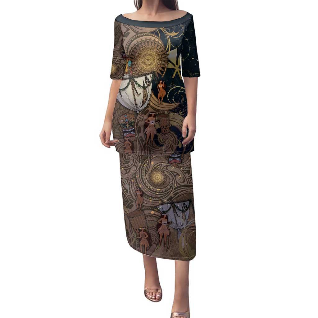 Hawaii Makahiki Family Matching Puletasi and Hawaiian Shirt Polynesian Sky And Earth DT05 Mom's Dress Gold - Polynesian Pride