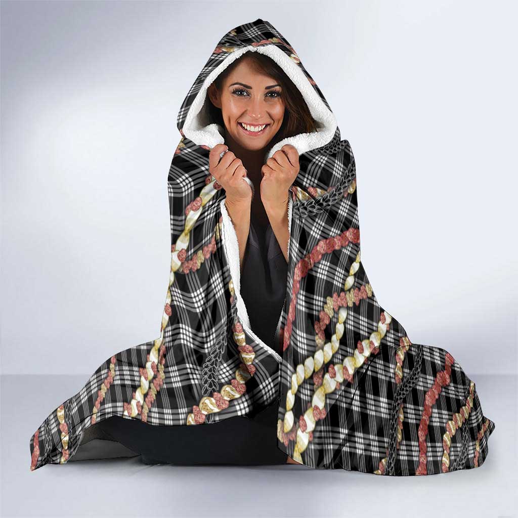 Hawaii Palaka Niihau Shell Lei Hooded Blanket Tropical Island Plaid Patterns
