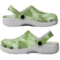 Green Hawaii Kalo Palaka Motifs Clogs Shoes Hawaiian Taro Leaves Elegant Vibes LT14 - Polynesian Pride