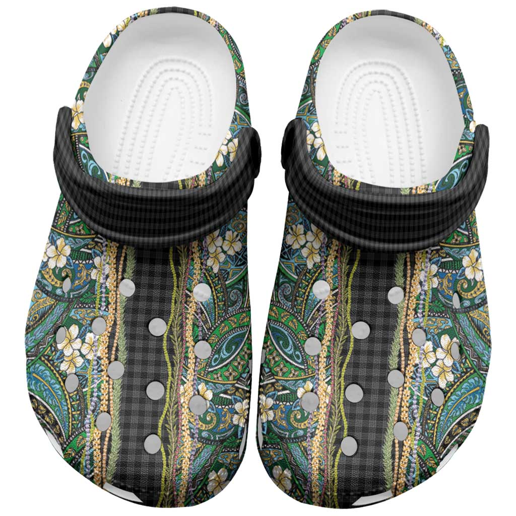 Hawaiian Art Flower Tribal with Lei Clogs Shoes Palaka Pattern Black Color LT03 Black - Polynesian Pride
